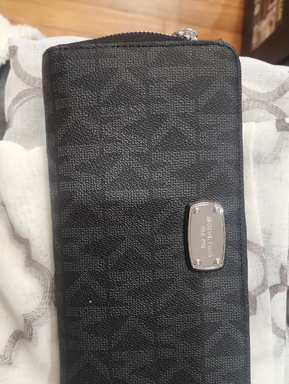Michael Kors Black Pebbled Signature Zip Around Wallet